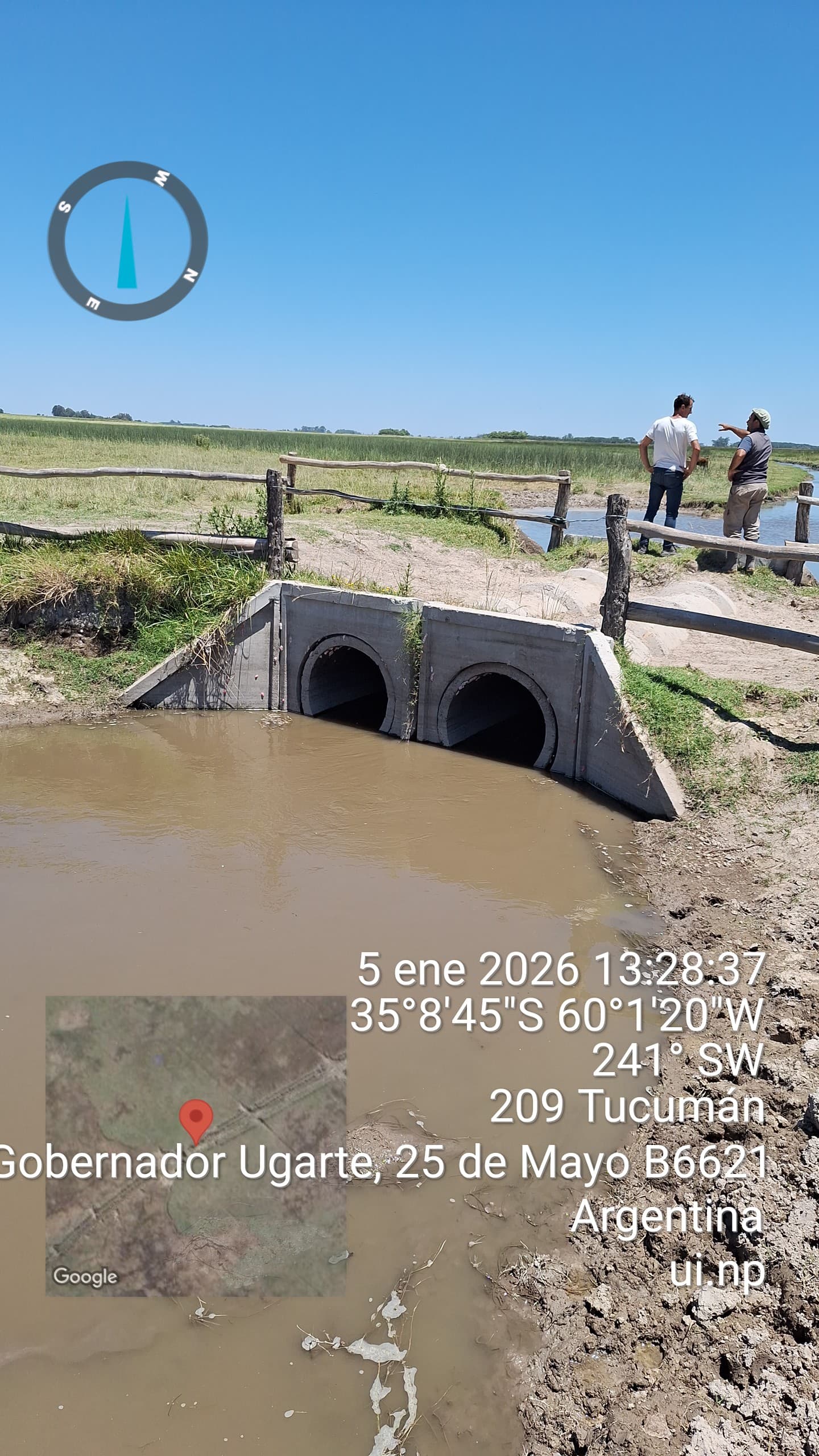 Estancia La Rosa — canal pluvial interno
